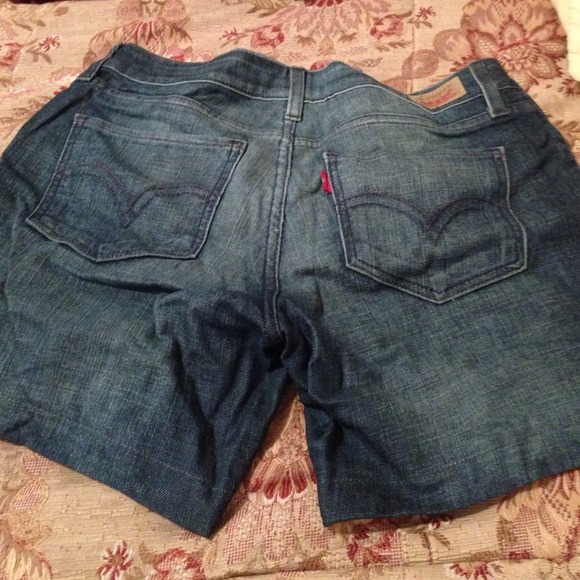 Levi shorts