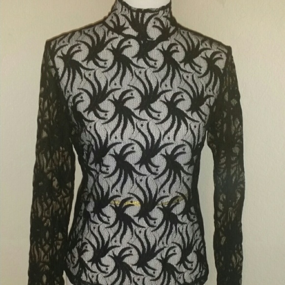 Blouse   Laced Beauty w/keyhole