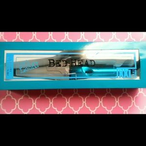 Bed Head TIGI Curling Iron !