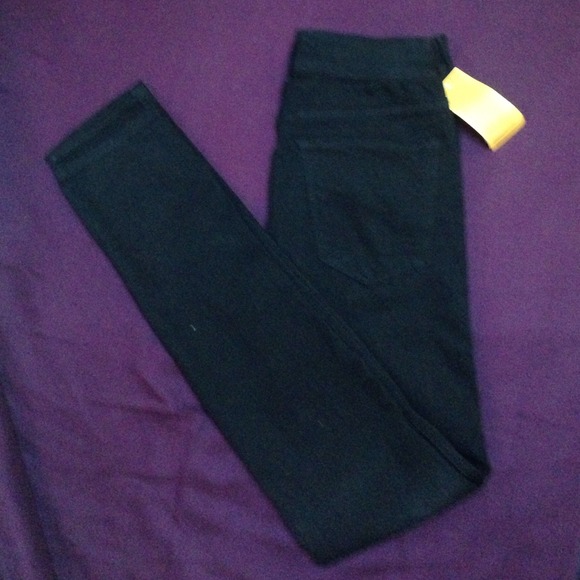 H&M Black skinny denim