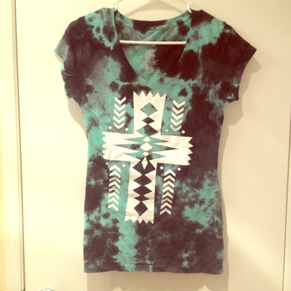 Tribal/ black and blue tie dye v-neck from zumiez