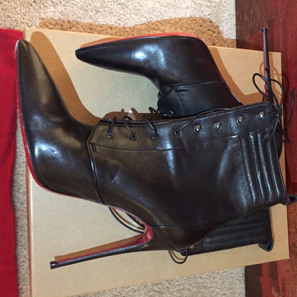 Christian Louboutin ❤️Modo Booty 120MM - Picture 3 of 4
