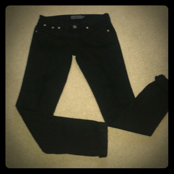 Frankie B black distressed look