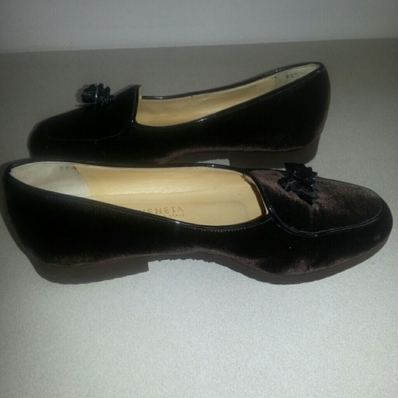 Bottega Veneta Brown Velvet Loafers size 5 1/2
