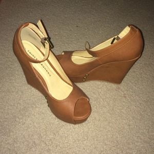 Brown wedges