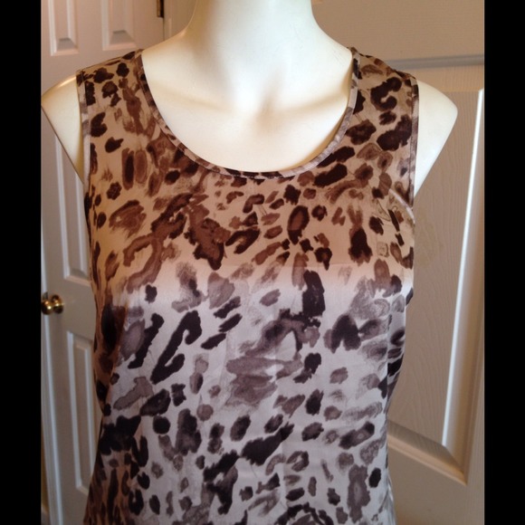 📦 Stylish print tank - Picture 2 of 3
