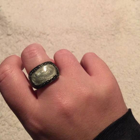 Cocktail Ring - Picture 2 of 2