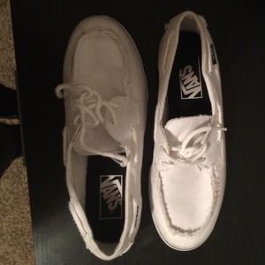 Size 7 Zapato Lo Pro VANS