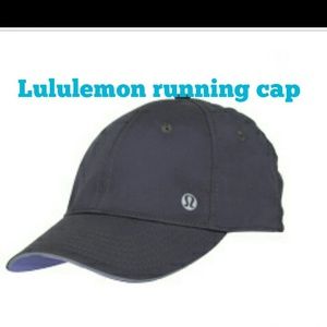 Black Lululemon running baseball hat