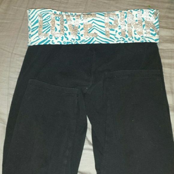 Victoria's secret crop yoga