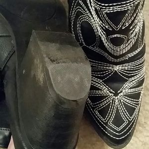 Qupid Shoes - Qupid Western Bootie Qupid Shoes - Qupid Western Bootie
