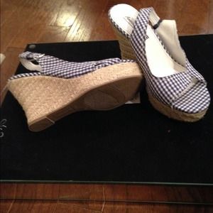 American Eagle wedges