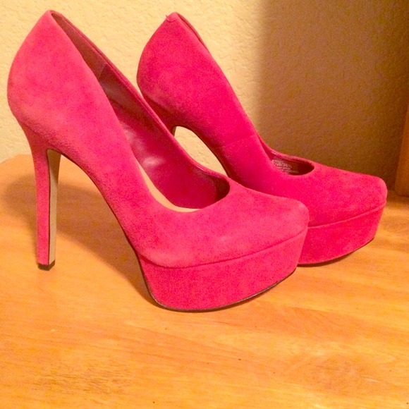 Jessica Simpson Ruby Platform Heels