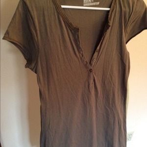 Brown v neck