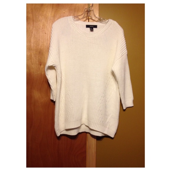 BRAND NEW Oversized Cream Sweater from Forever 21
