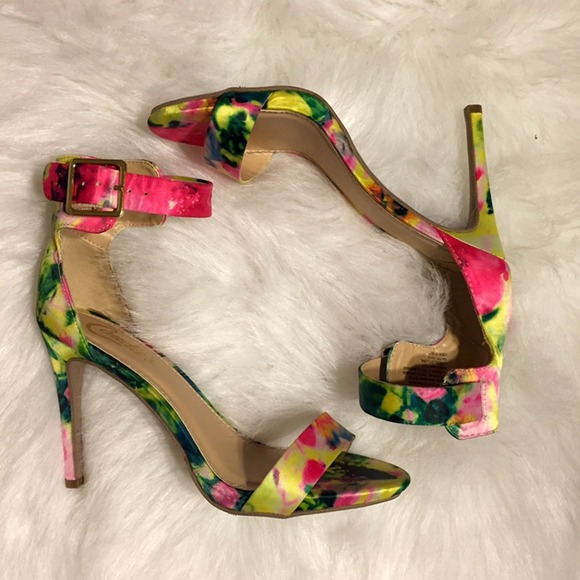 Floral Printed Heels