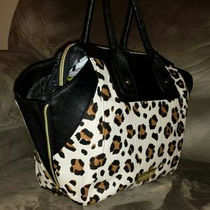 Betsey johnson discount Betsey Johnson offers free shipping on all orders over $ by using the promo code found on the site. For additional offers and discounts for Betsey Johnson, browse the selection of .