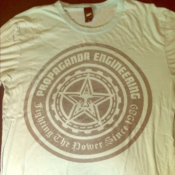 Obey Large Mens Blue t-shirt