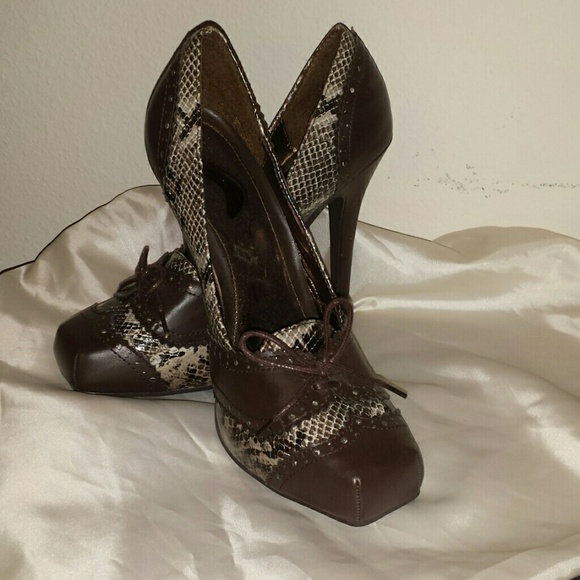 Like new Rampage pumps