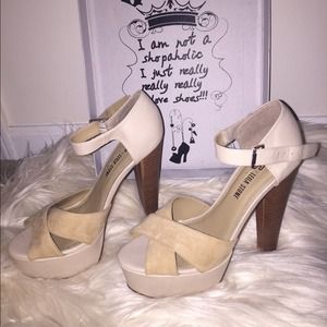 Ladylike sandal!!! Nude/Tan