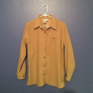 Women's button up shirt