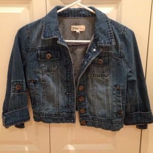 Cropped jean jacket