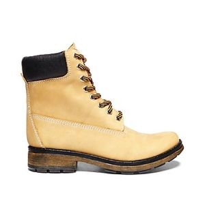 Steve Madden working booties