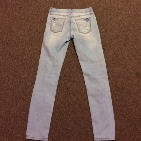 Size 7 jeans - Picture 3 of 4