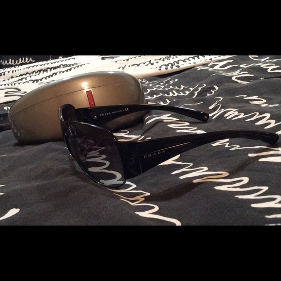 UNISEX PRADA SUNGLASSES main image 4
