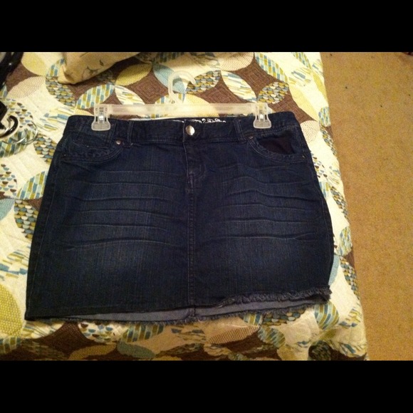 Blue jean skirt - Picture 1 of 1