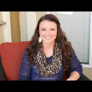 *SOLD* On the Prowl Leopard Scarf