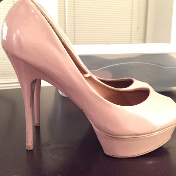 Zara High Heels, size 6.0