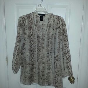 Snake print top