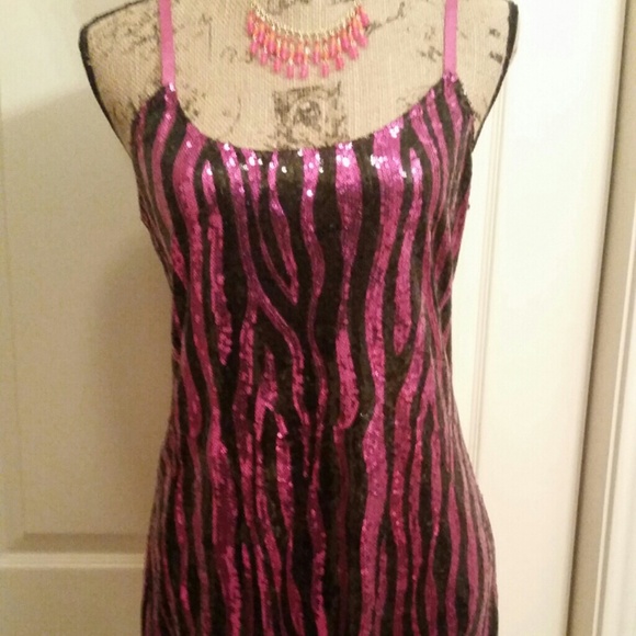 Bundle-Free people intimately pink/black dress