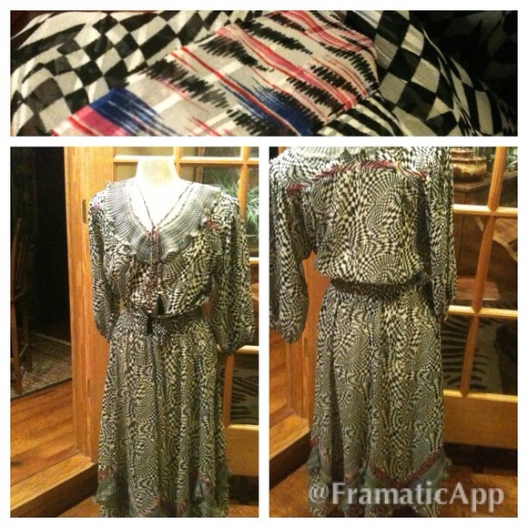 Elegant vintage Lachine  boho full skirt dress