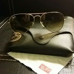 Ray ban aviators