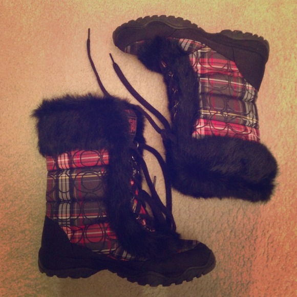 Coach boots authentic size 9