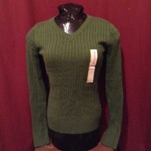Green merona sweater
