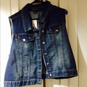 Forever 21 jean vest size 3x new
