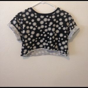 Daisy-print crop top