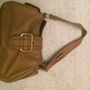 Camel colored Tommy Hilfiger shoulder bag