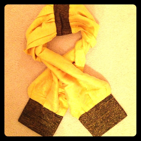 Beautiful Gold Shawl or Scarf NWOT