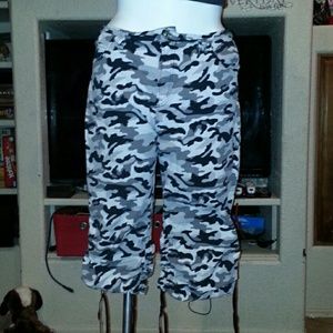Black and white Camo pants