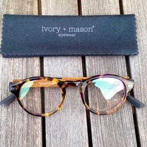 SOLD: Ivory + Mason Glasses (Robertson)