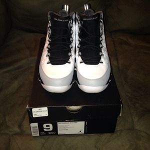 Retro Jordan 9s