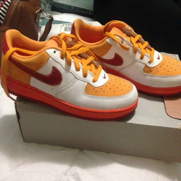 NWOT Air force 1 low top - Picture 2 of 2
