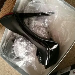 Jessica simpson black heels