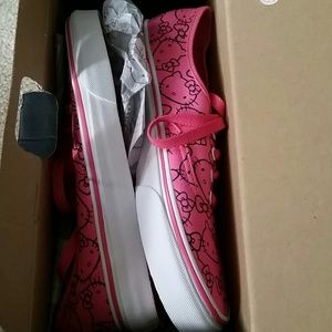 New Hello kitty vans (mens size 6) vans