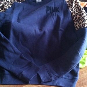 Cute navy leopard crew brand new