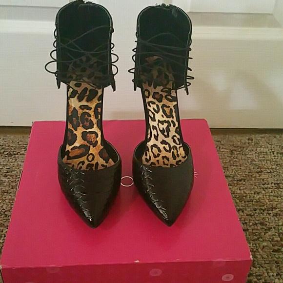 Shoe Dazzle Shoes - Pointed Lace up Heels